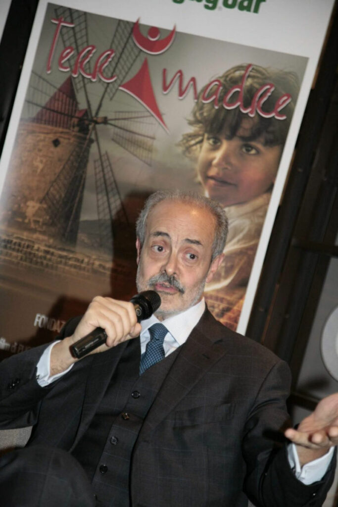 Antonio Calabrò